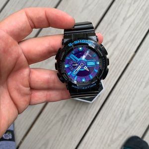 G shock watch with original case & band